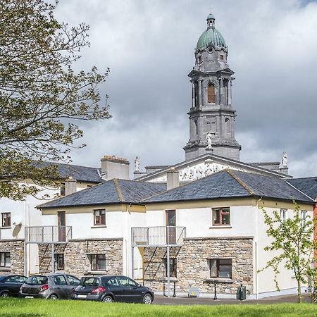 Cathedral View Apartments Longford Exterior foto